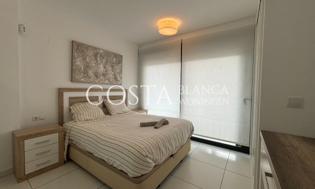 Odsprzedaż - Apartament -
Orihuela Costa - Villamartín