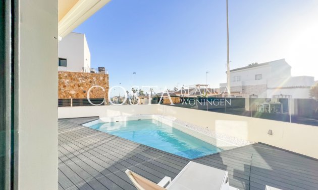 Revente - Villa -
Torrevieja