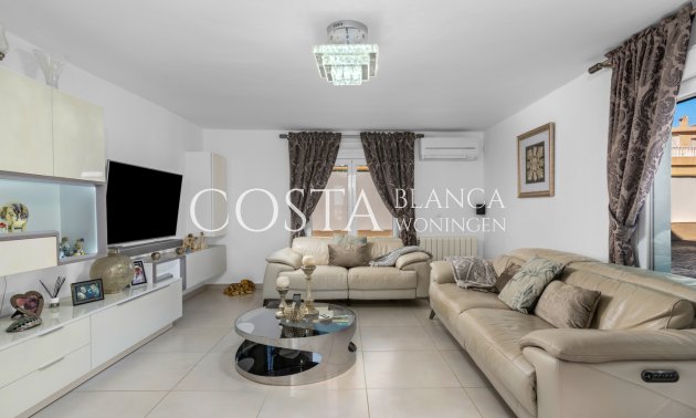 Resale - Villa -
Ciudad Quesada - Rojales