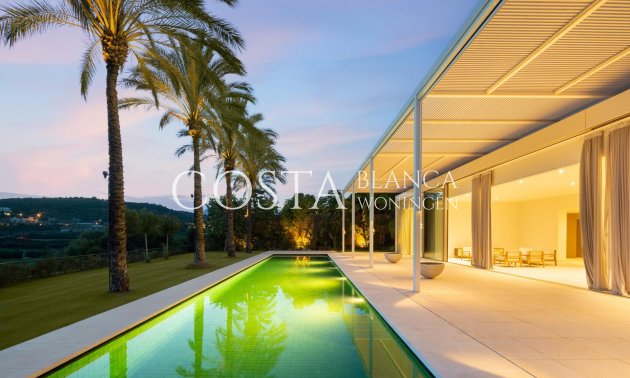 Nouvelle construction - Villa -
Casares - Pedregales