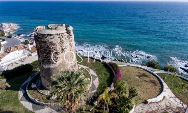 Nowy budynek - Willa -
Benalmdena - Torremuelle