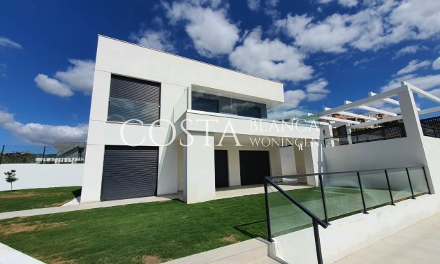 Nieuwbouw Woningen - Villa -
Manilva - La Duquesa