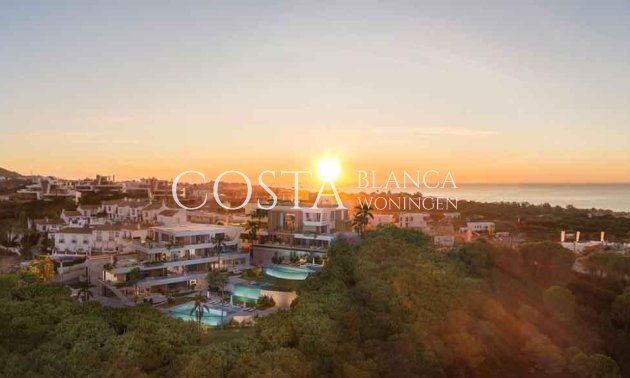 Odsprzedaż - Apartament -
Marbella - Artola Alta