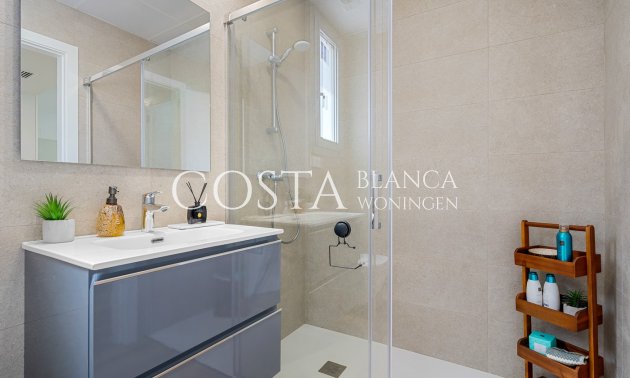 Odsprzedaż - Apartament -
Orihuela Costa - Villamartín