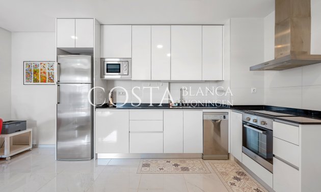 Resale - Apartment -
Orihuela Costa - Los Dolses