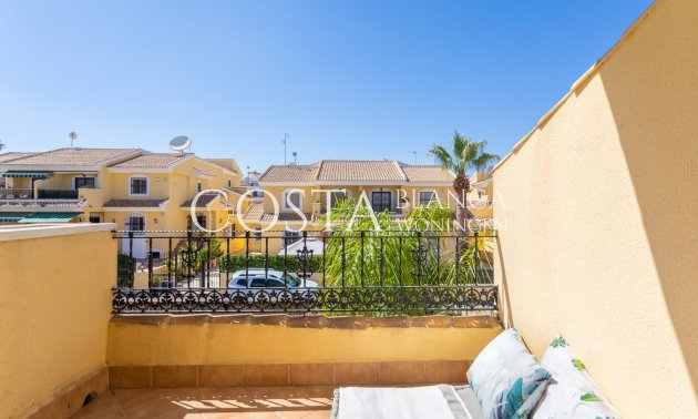 Herverkoop - Villa -
Orihuela Costa - Los Dolses