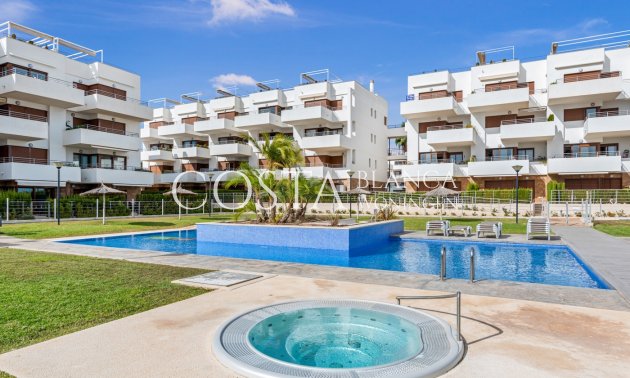 Revente - Appartement -
Orihuela Costa - Lomas de Cabo Roig