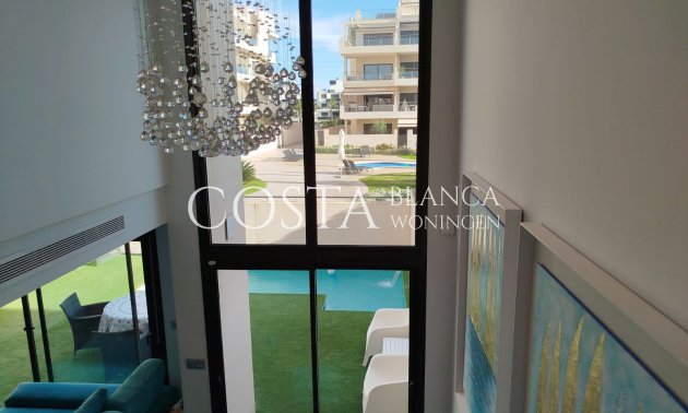 Resale - Villa -
Orihuela Costa - Los Dolses