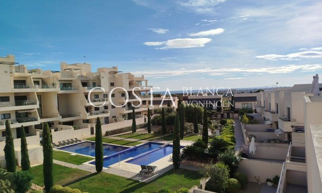 Resale - Villa -
Orihuela Costa - Los Dolses